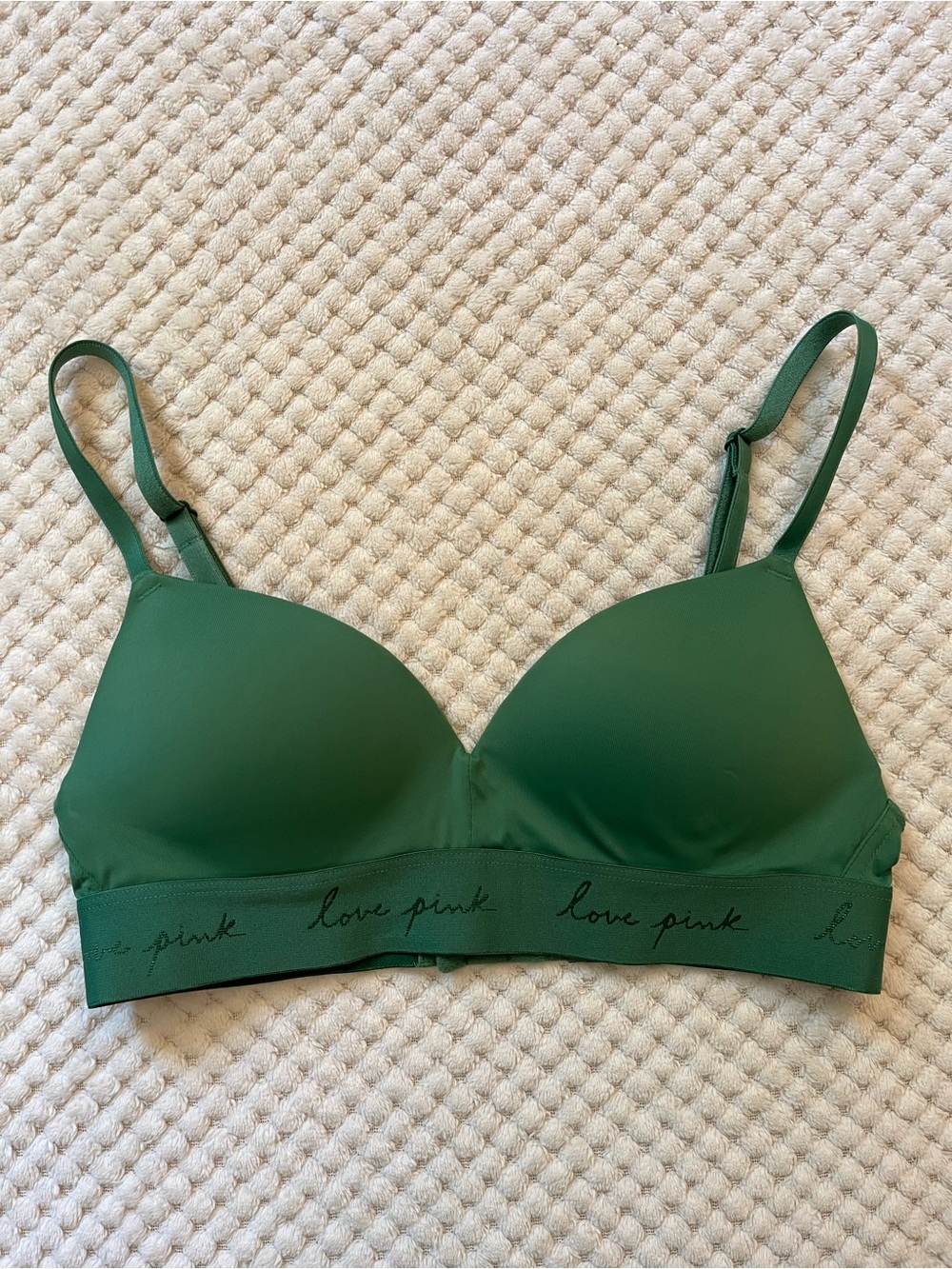 PINK Victoria's Secret Green Wireless Wear Everywhere Bra